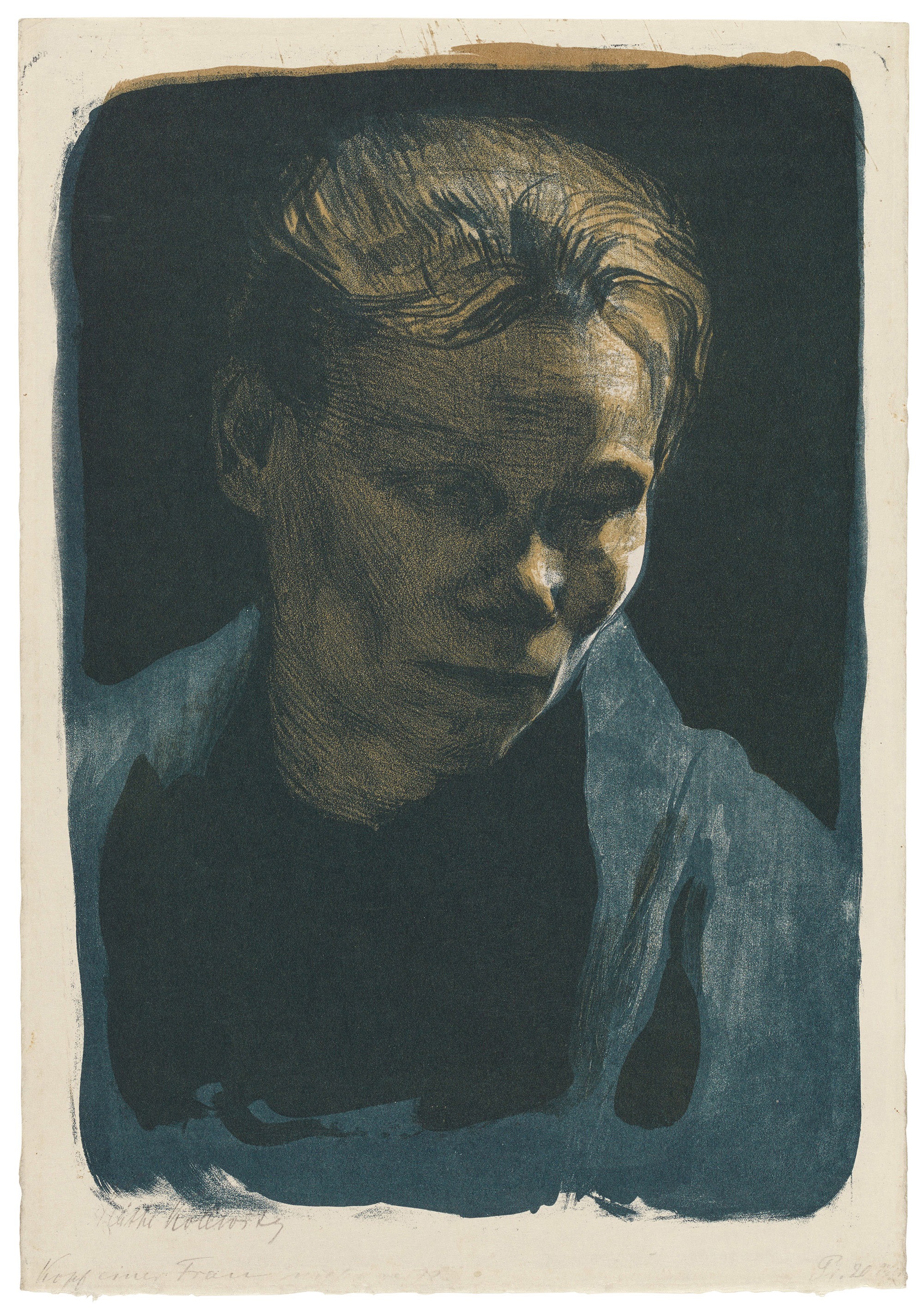 Käthe Kollwitz, Brustbild einer Arbeiterfrau mit blauem Tuch, 1903, Kreide- und Pinsellithografie in zwei Farben mit Schabeisen im blau druckenden Zeichenstein, 356 x 246 mm, Kn 75 A I 1, Kollwitz Museum Köln, Inv. Nr. 70300/87011.
