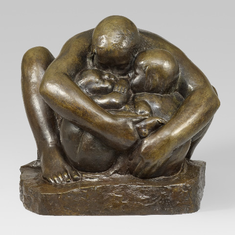 Käthe Kollwitz, Mother with two Children, model 932–36, cast 1984, bronze, 760 × 850 × 800mm, Seeler 29 I.B.6., Kollwitz Museum Köln, Inv. Nr. 70100/85001.